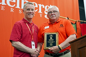 Alumni Weekend '23 Outstanding Alum Award our Bob Youngblood