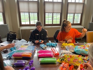 Newman Club/Easter Egg Hunt