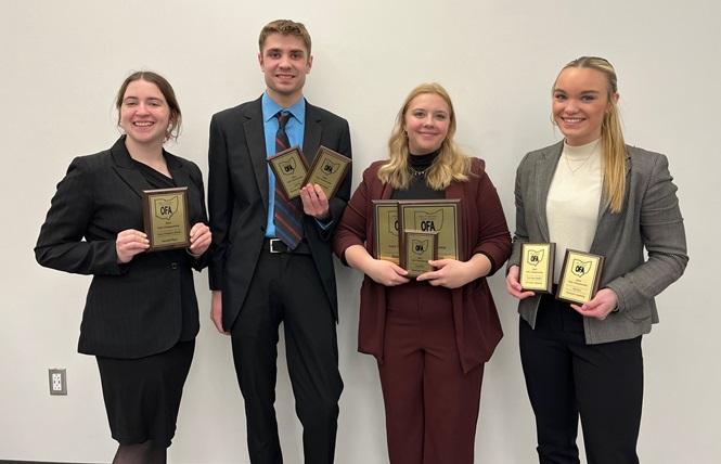 speech team state champs.2-24