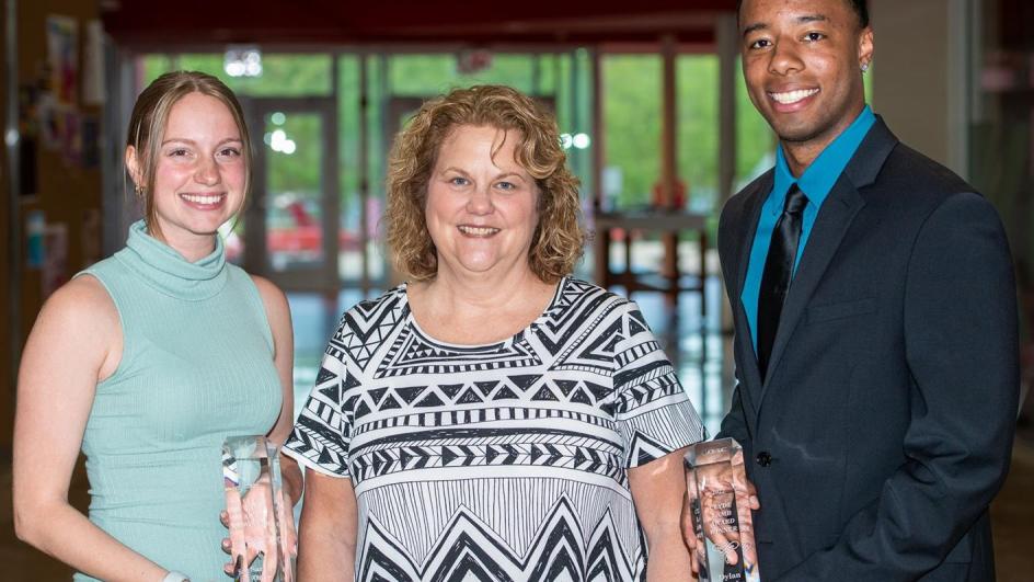 Sarah Oney and Dylan Woods are the 2002 Clyde Lamb Award winners from Heidelberg.