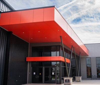 Frann's Fieldhouse entrance